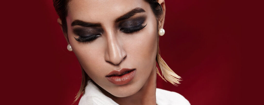 5-Must-Have-Skills-for-Professional-Makeup-Artists