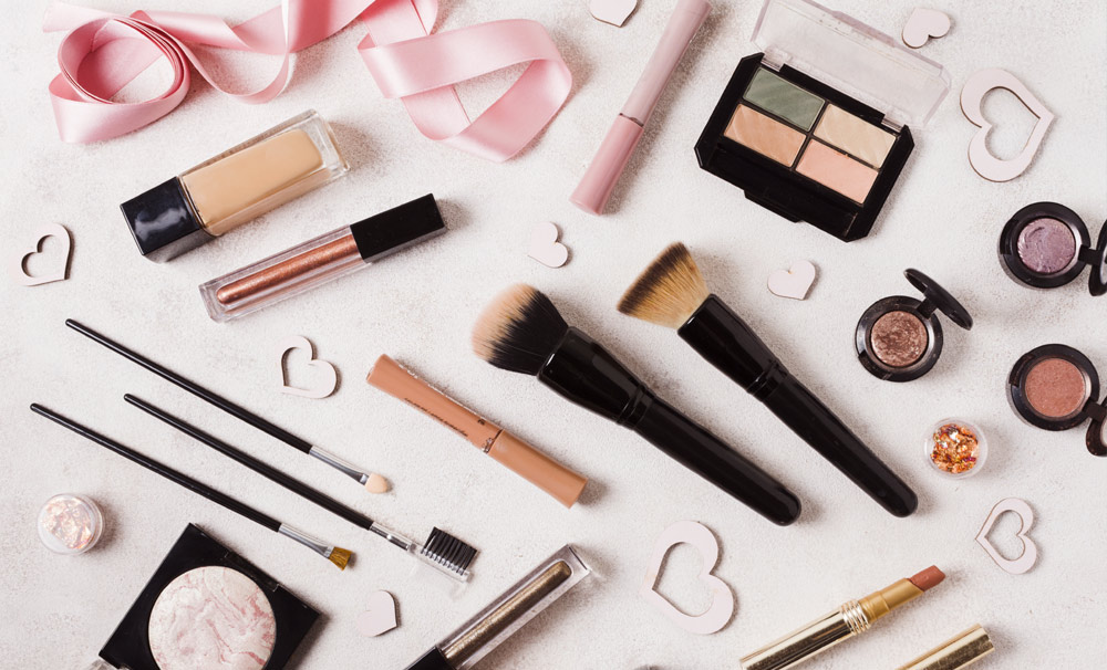 Must-Have Products for Every Hair & Makeup
